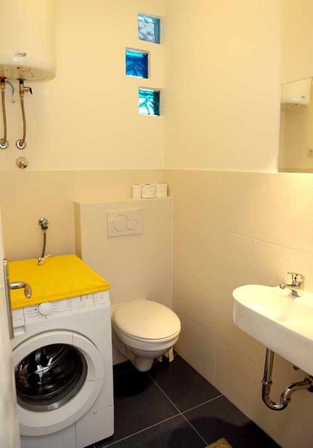 Apartment Karin Medulin Bagian luar foto
