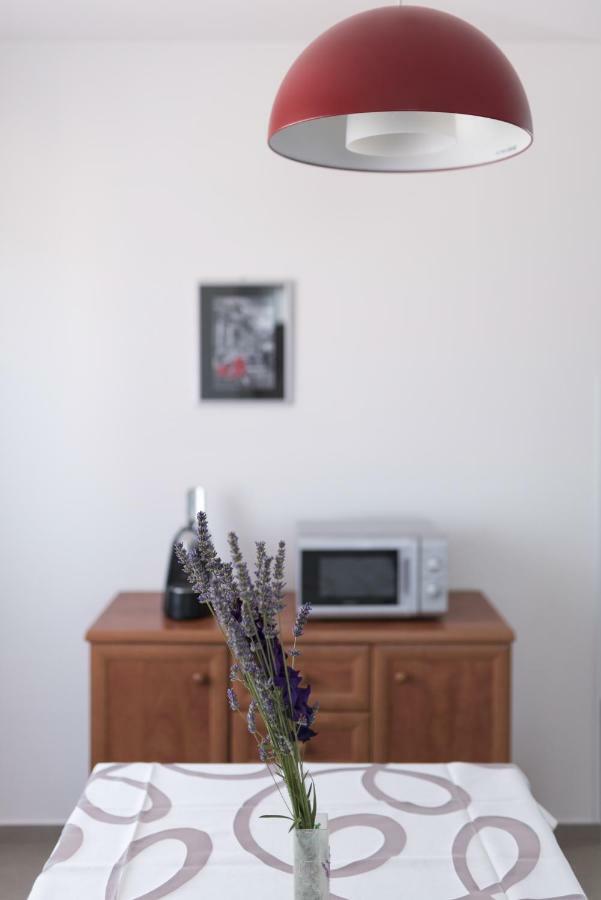 Apartment Karin Medulin Bagian luar foto